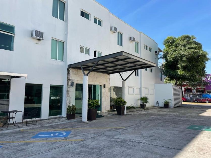 Hotel Santo Domingo Express Villahermosa Eksteriør billede