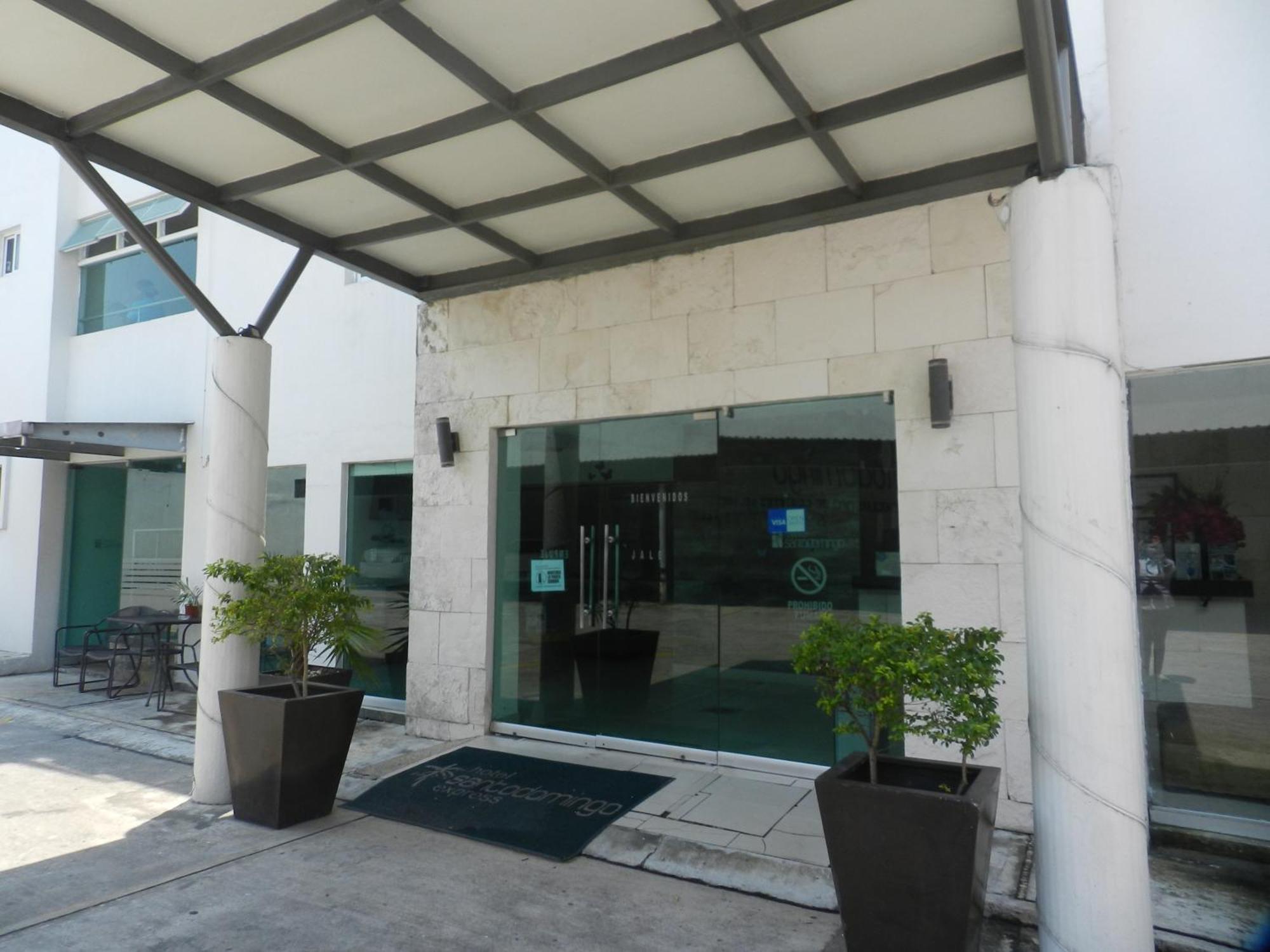 Hotel Santo Domingo Express Villahermosa Eksteriør billede